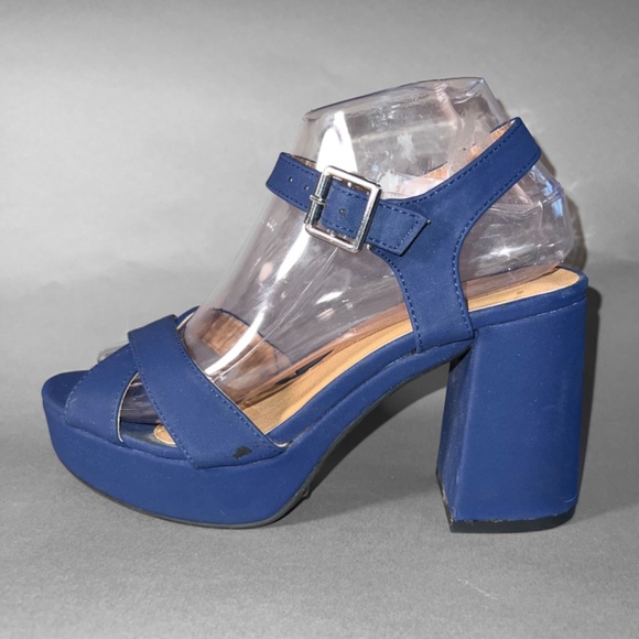 Navy Blue Chunky Platform Sandals - Picture 5 of 10